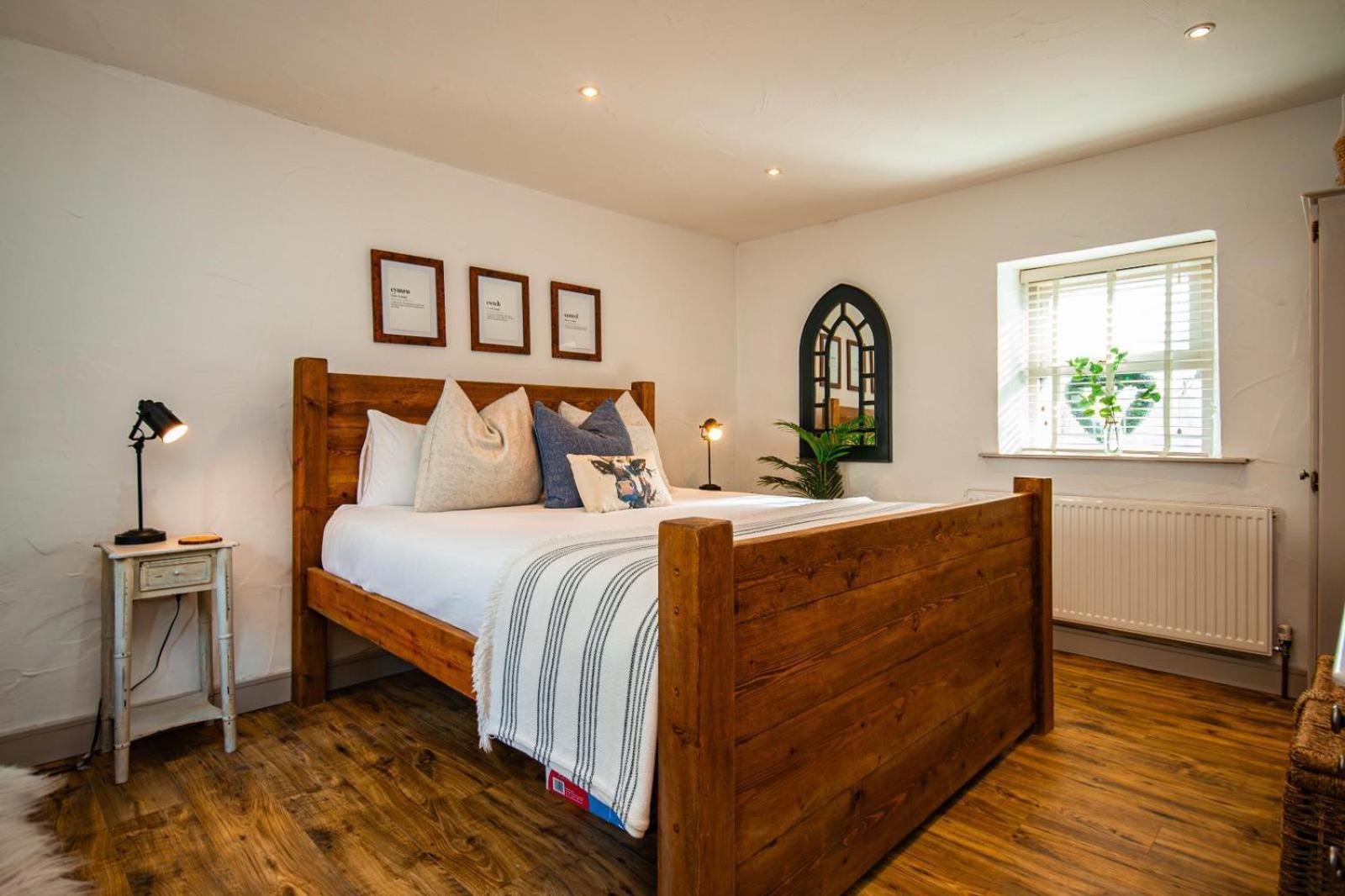 Cosy Farm Conversion In The Heart Of Pembrokeshire Maenclochog Exterior foto